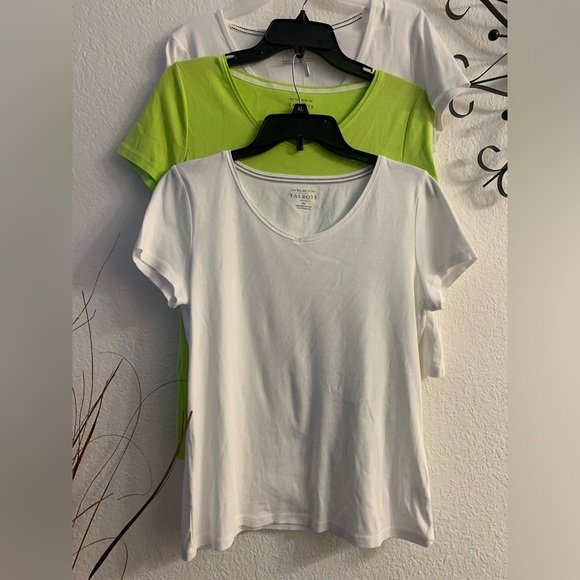 3 Talbots v-neck Tops / Shells, Size Medium petite - Picture 3 of 4